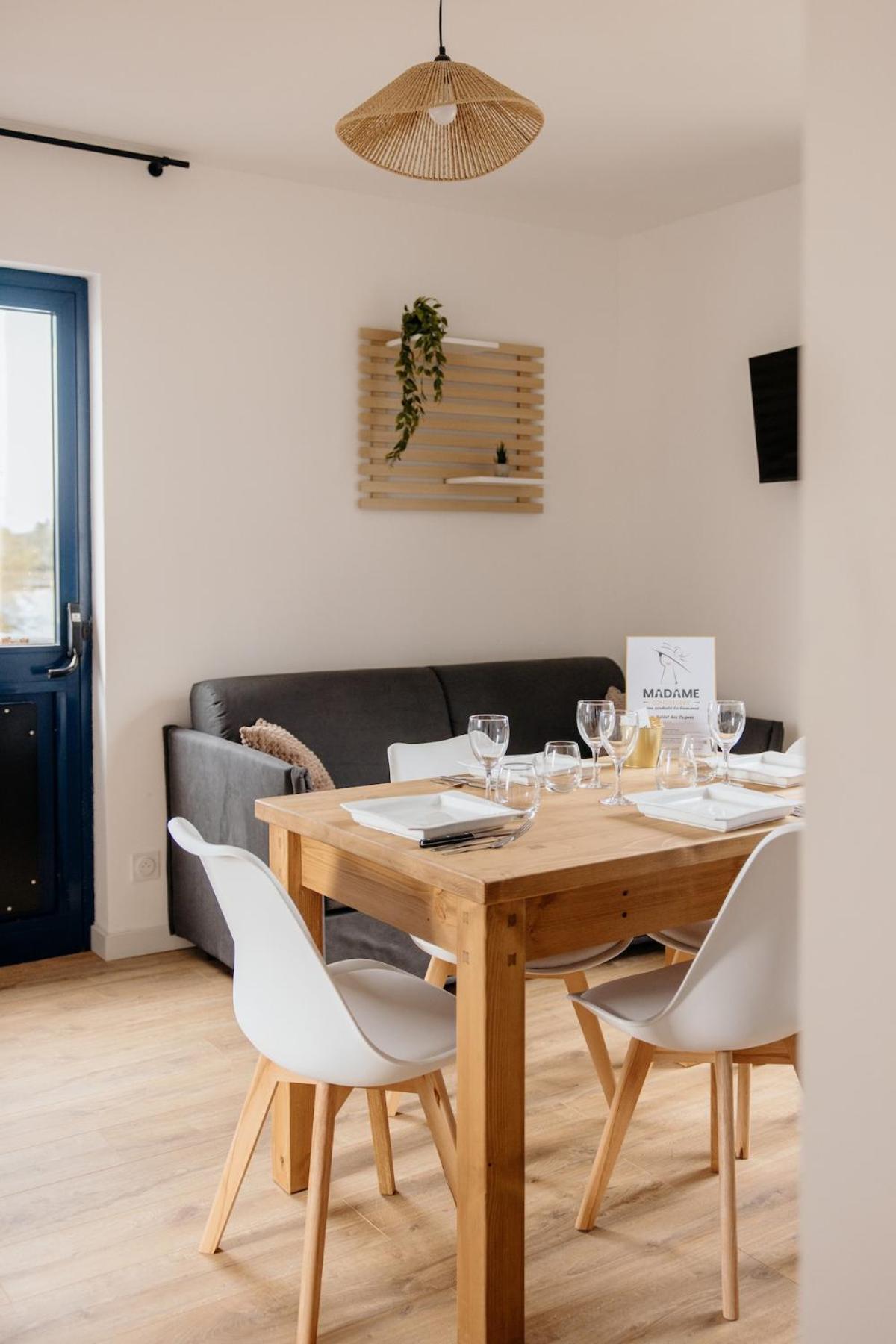 Le Reflet des Cygnes