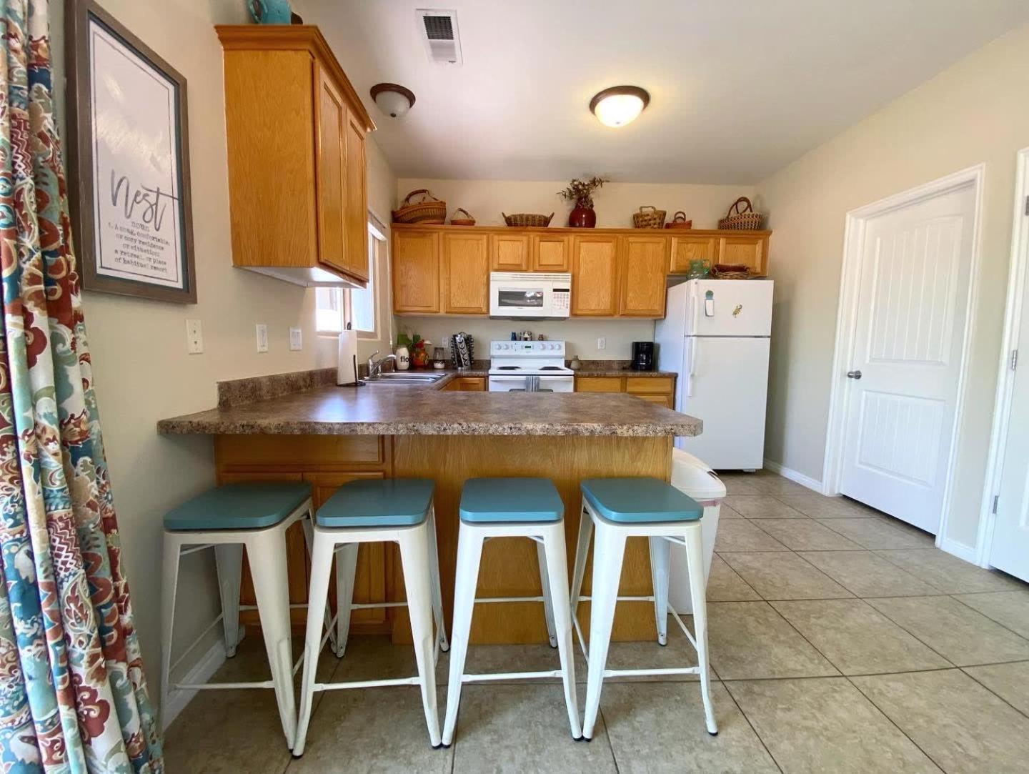 Pool & Hot Tub Close to hiking trails in Kanab