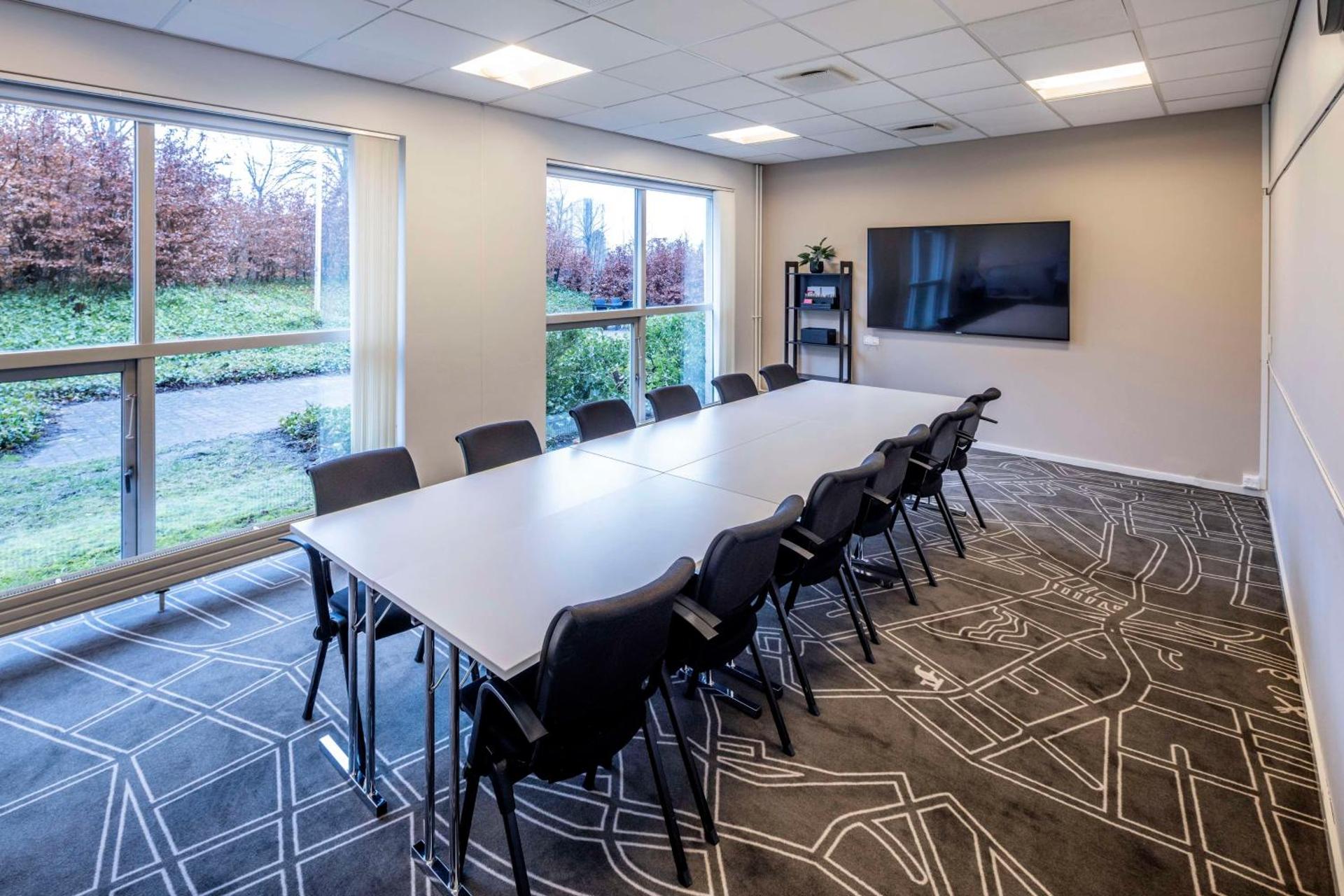 Meeting/conference room