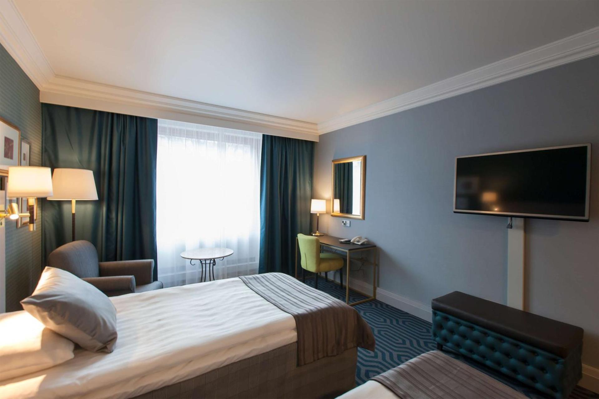 Photo of the whole room