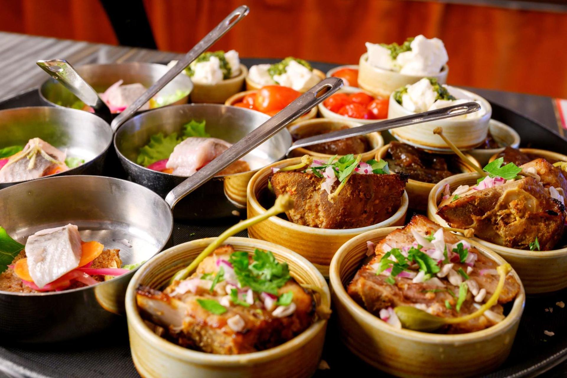 Restaurant/places to eat