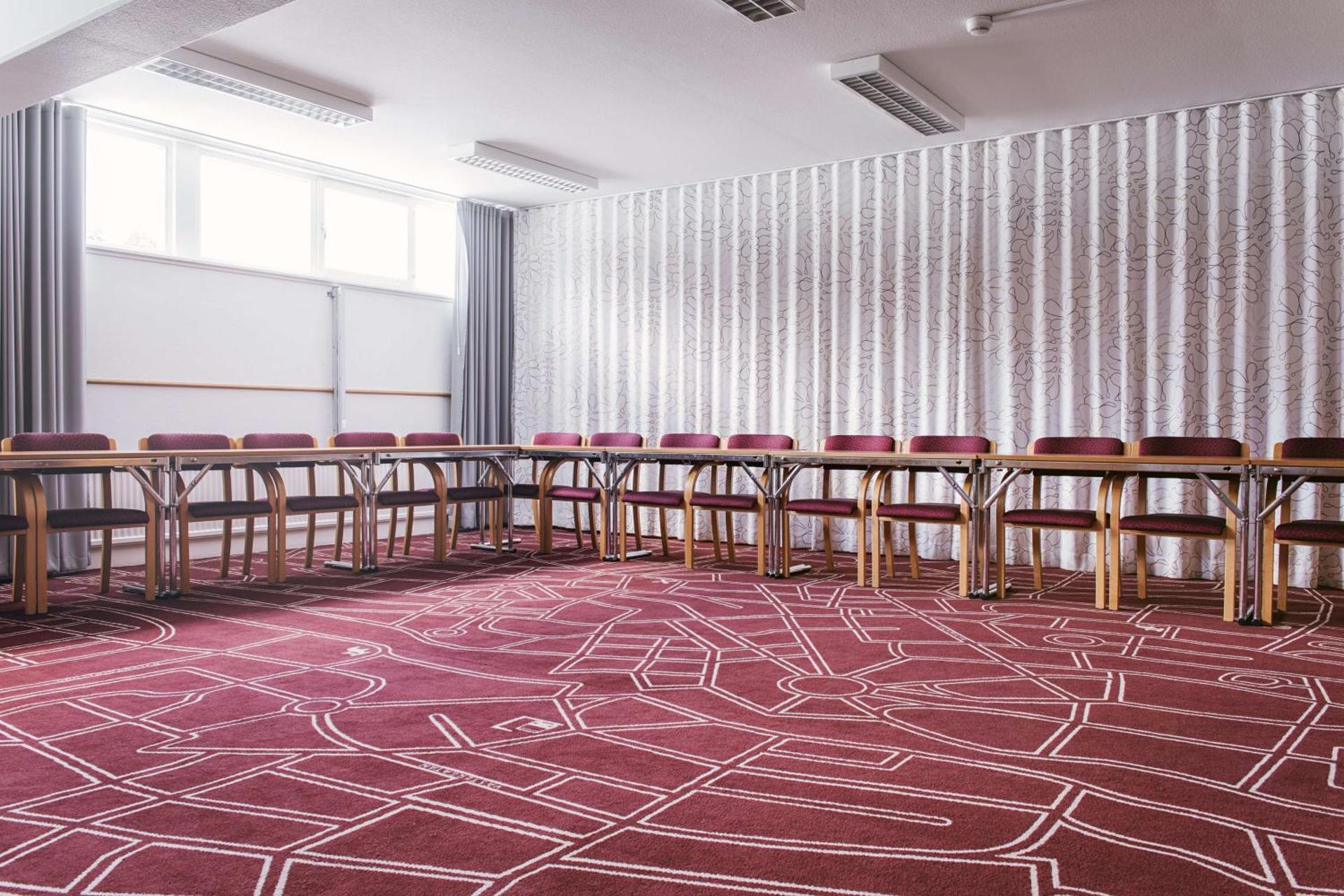 Meeting/conference room