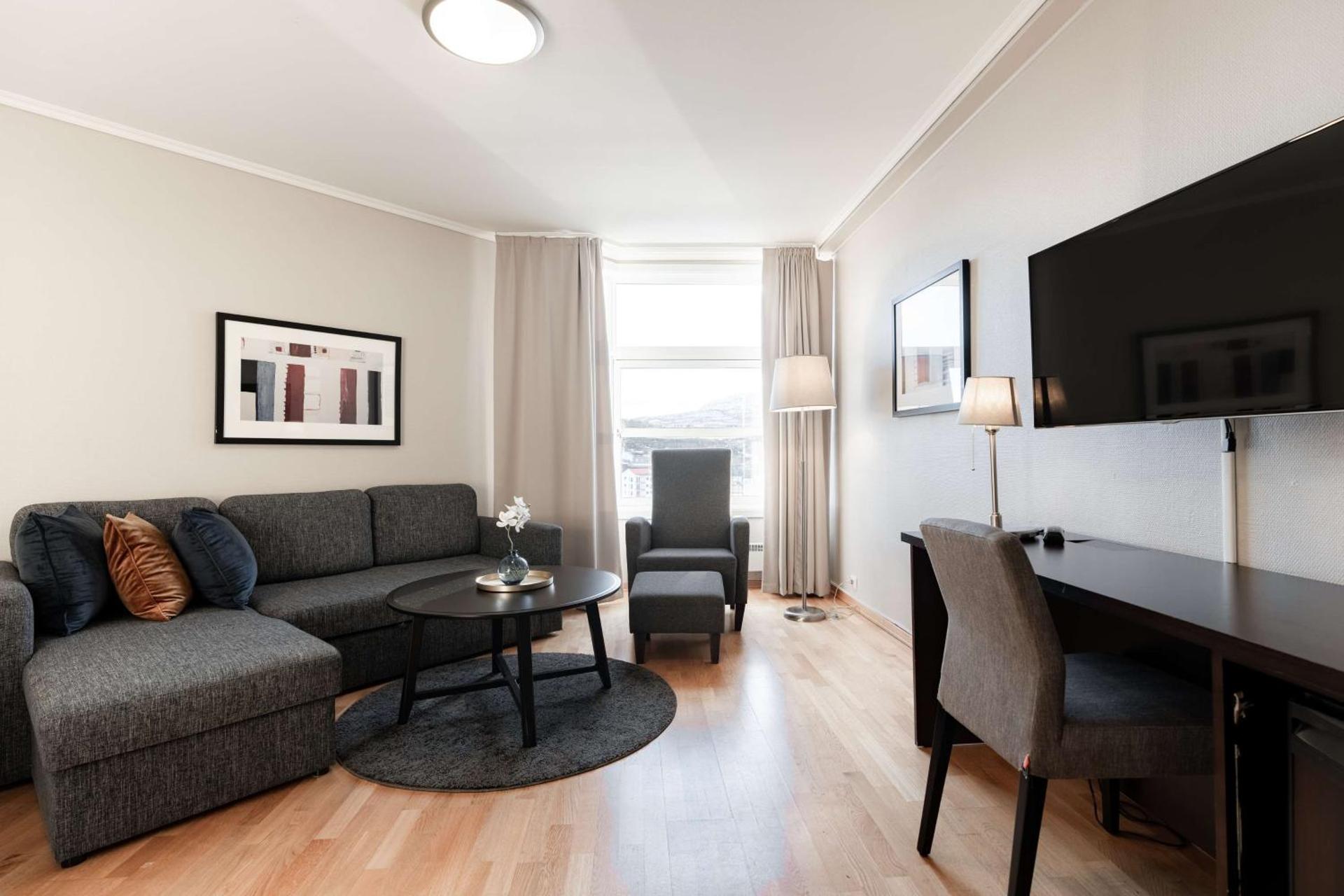 Photo of the whole room