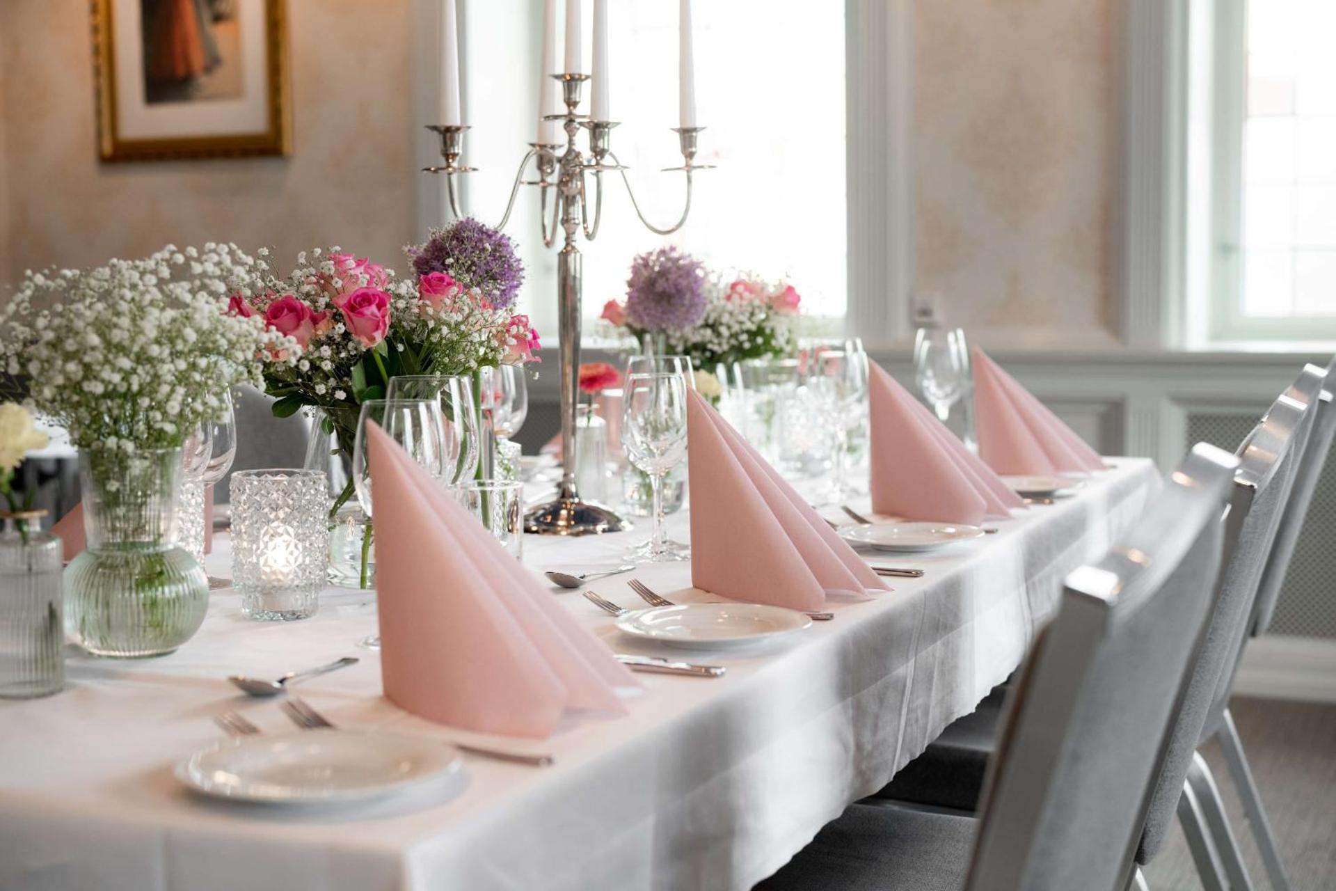 Meeting/conference room