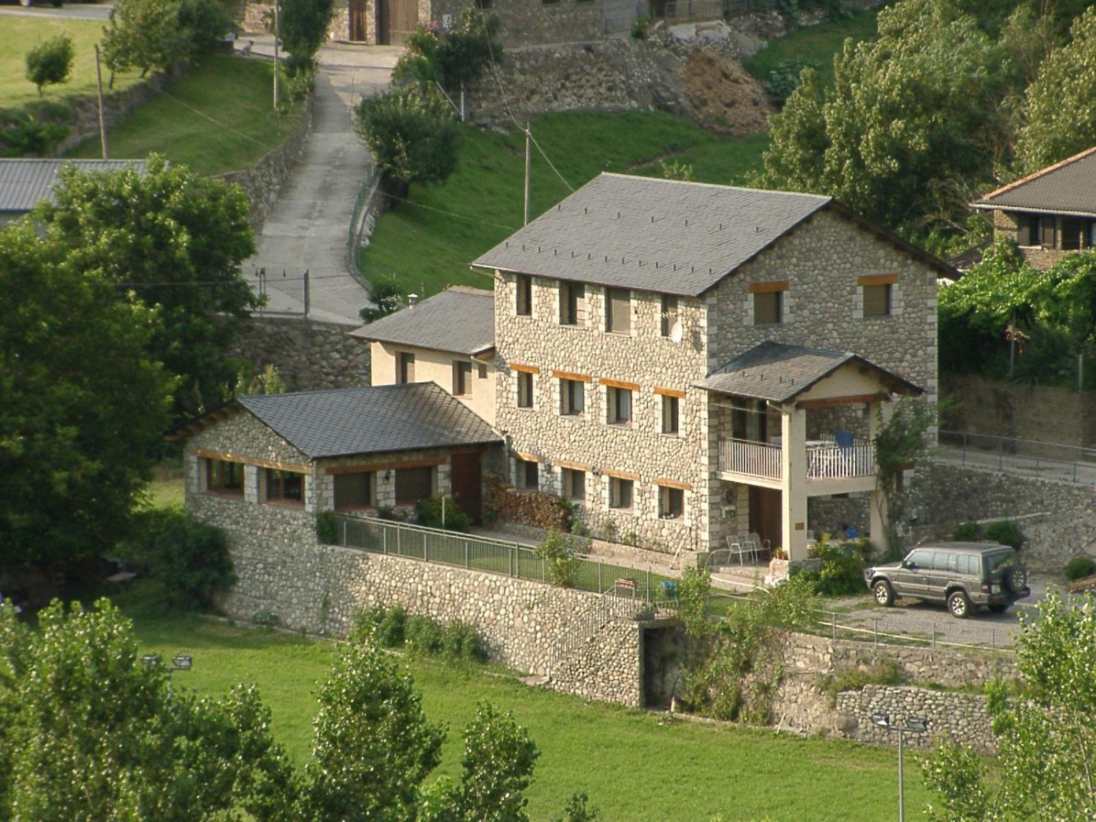 El Jardí Casa rural ideal para familias y grupos