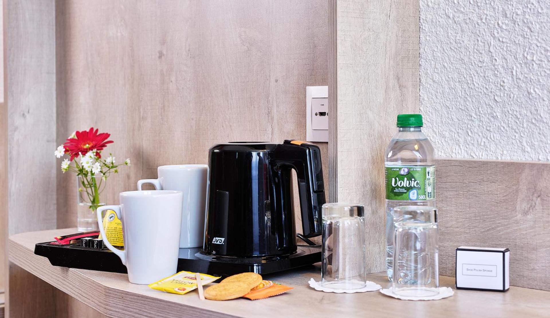 Coffee/tea facilities