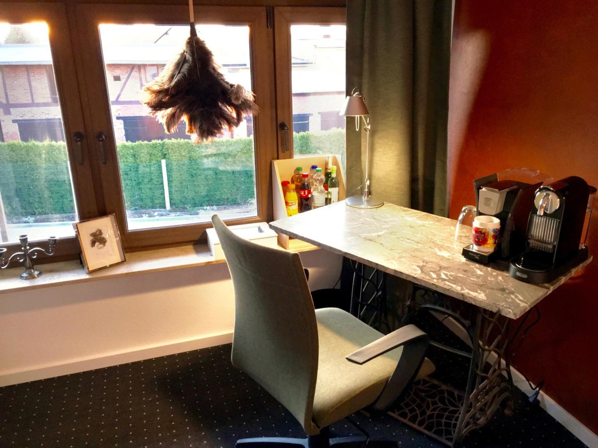 Coffee/tea facilities