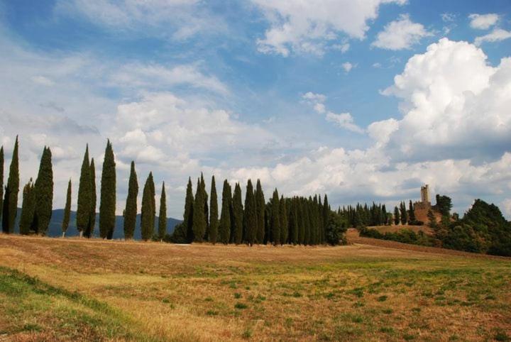 La Collina Tuscan stone cottage