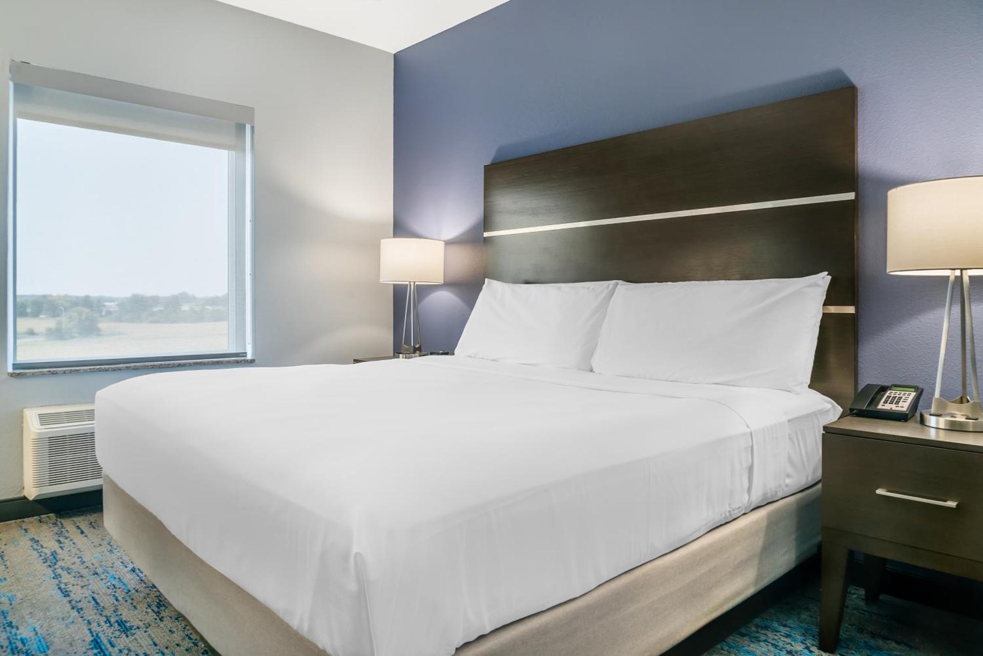 Comfort Inn & Suites Adrian