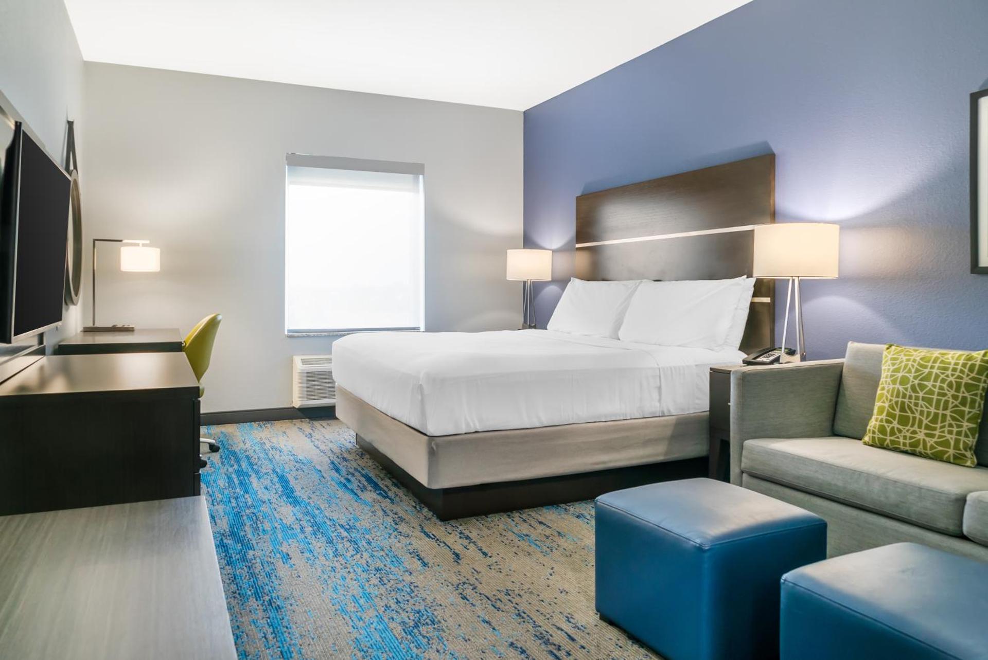 Comfort Inn & Suites Adrian