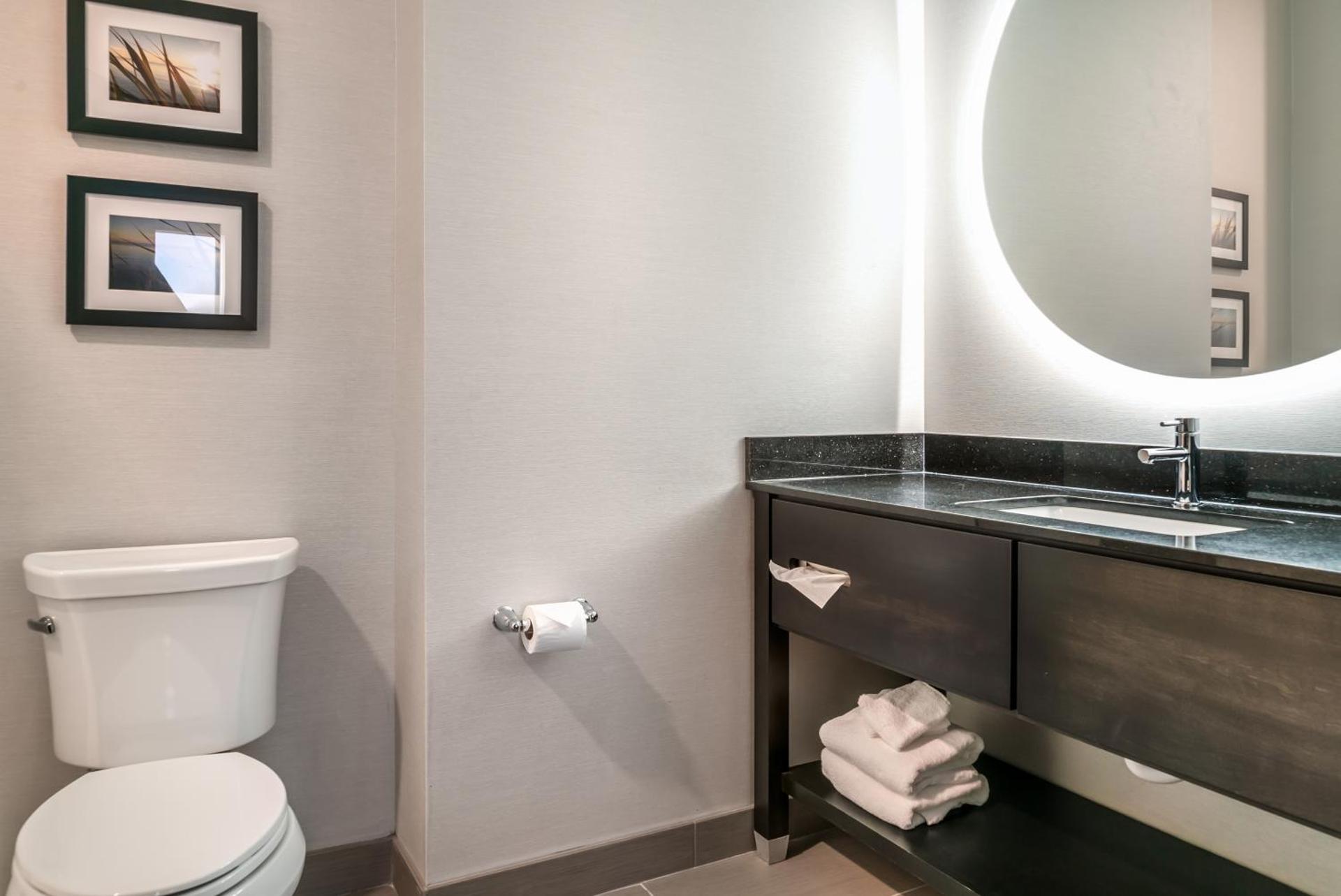 Comfort Inn & Suites Adrian