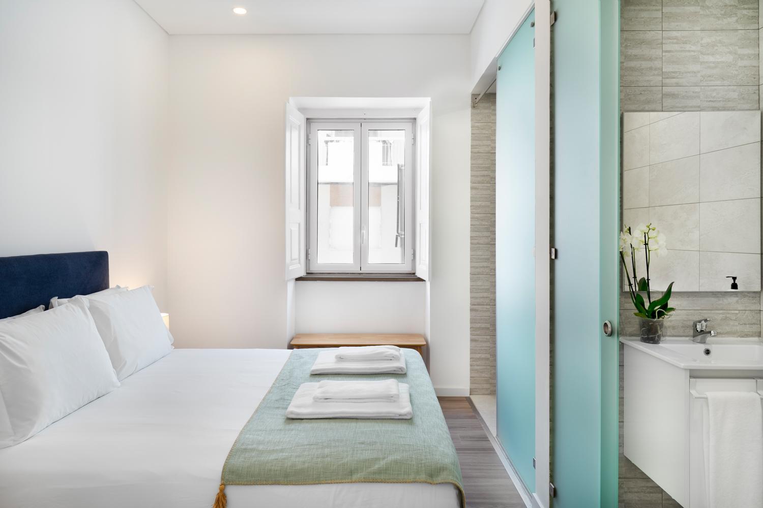 Faro DAZ House by Get Your Stay