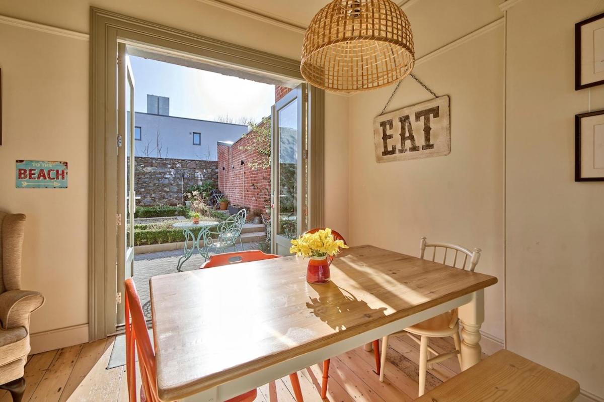 Charming townhouse with sunny garden