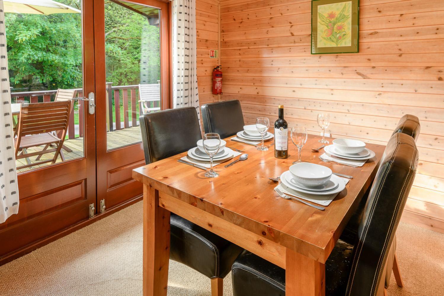 Lodge B (4 Adults)