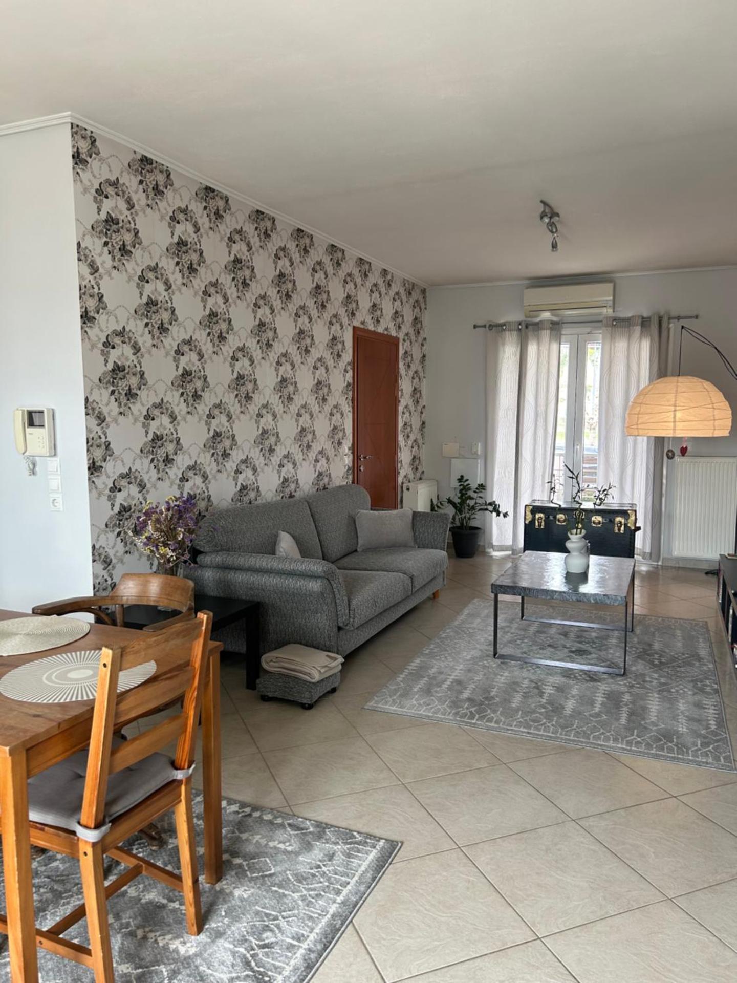 ΗΣΥΧΟ ΚΑΙ ΑΝΕΤΟ ΔΙΑΜΈΡΙΣΜΑ