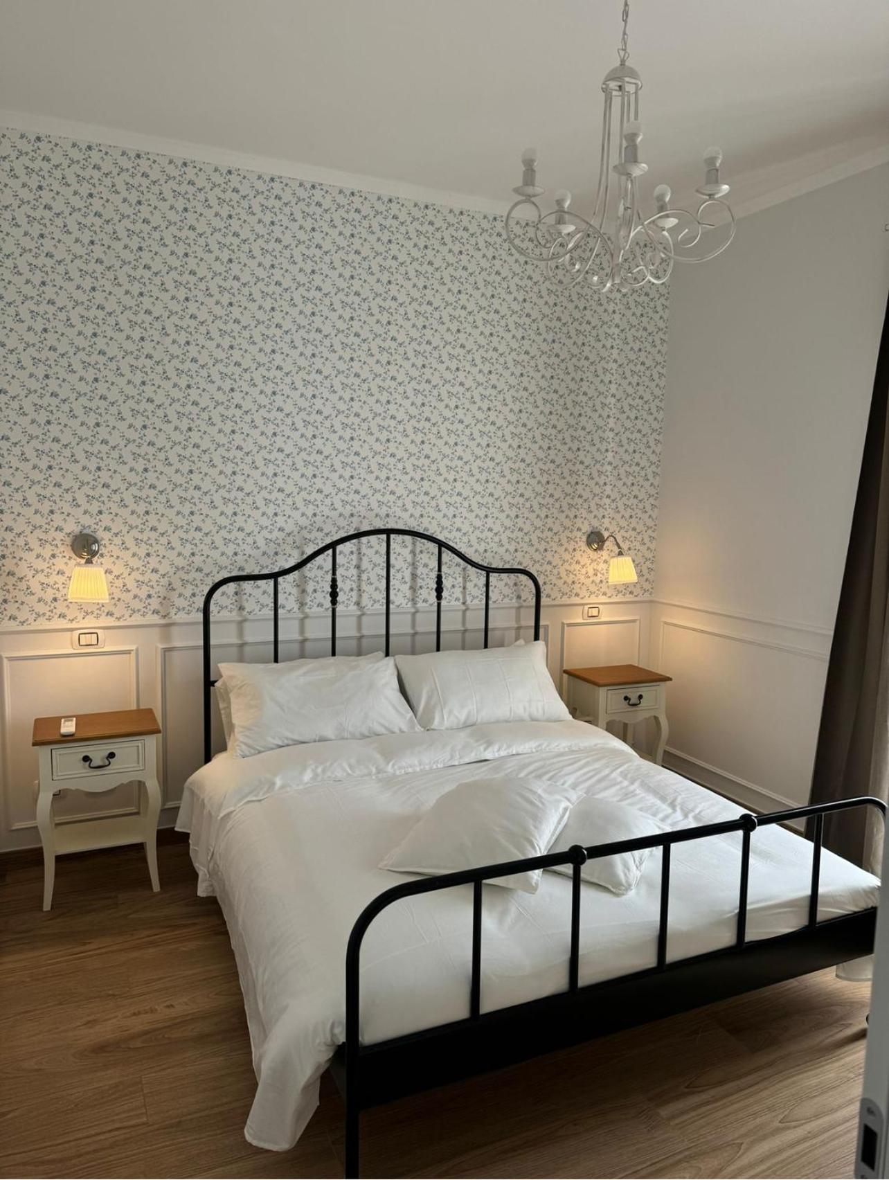 Charming Beachfront Retreat