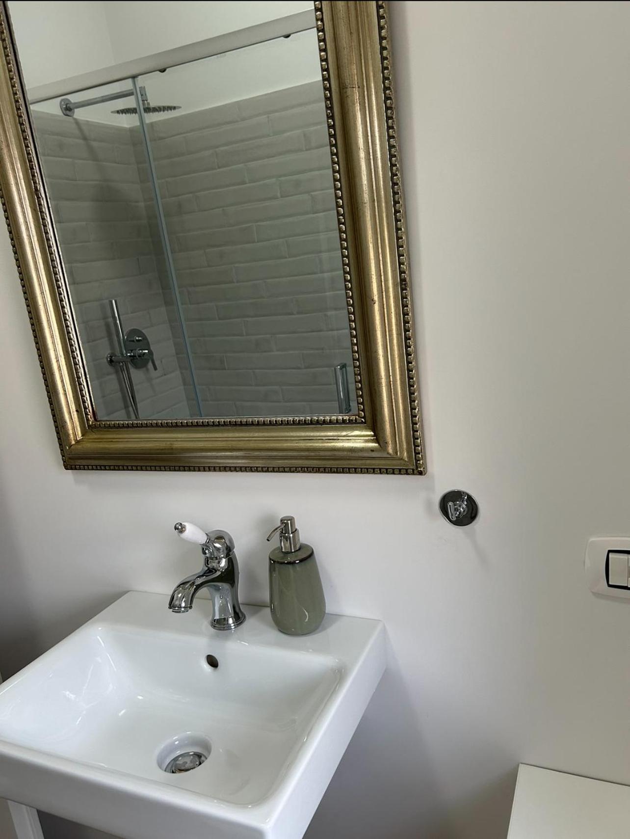 Charming Beachfront Retreat