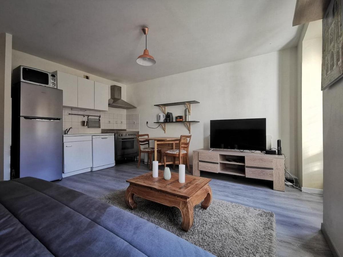 T2 Cosy, proche gare