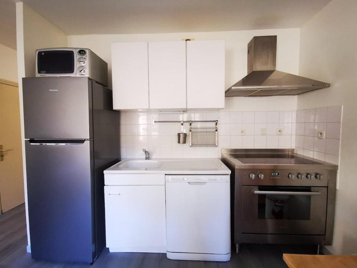 T2 Cosy, proche gare