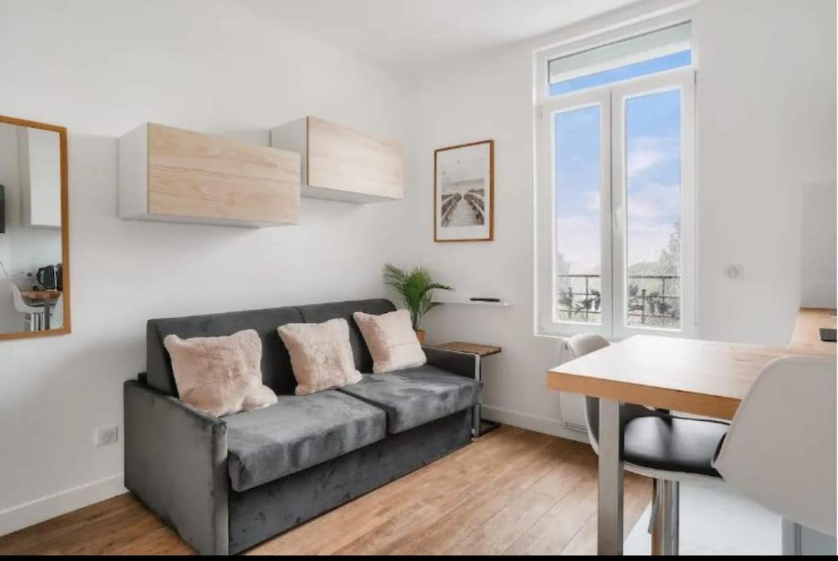 Petit cocon moderne et fonctionnel