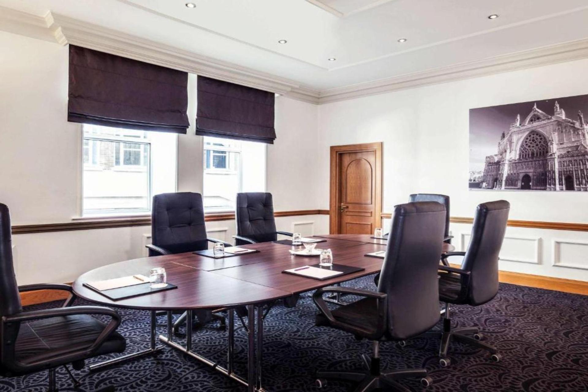 Meeting/conference room