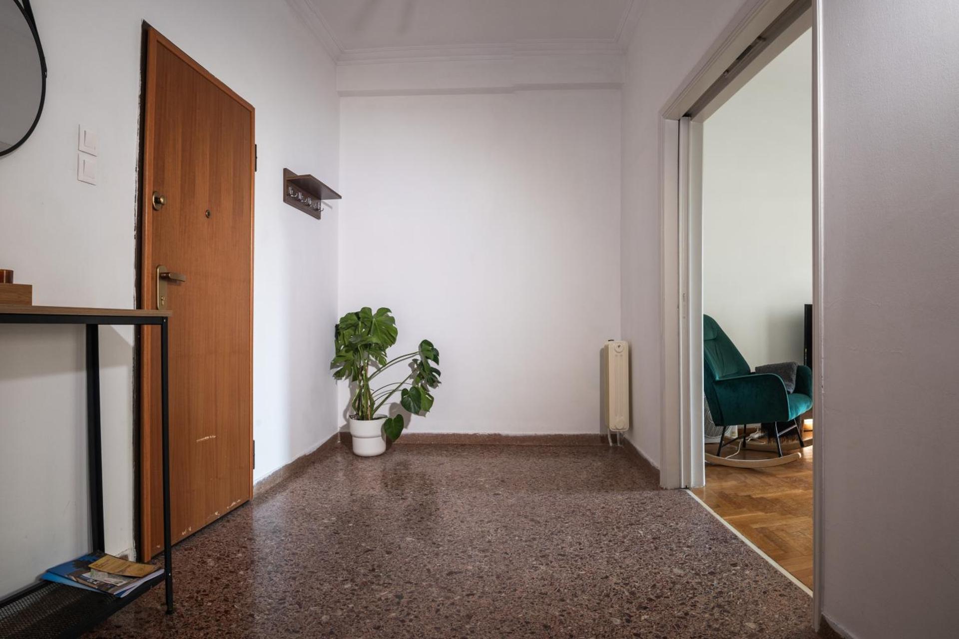 Acropolis Sunny Flat