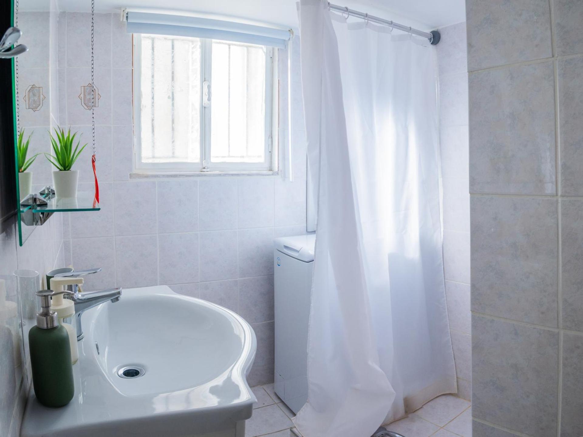 Acropolis Sunny Flat