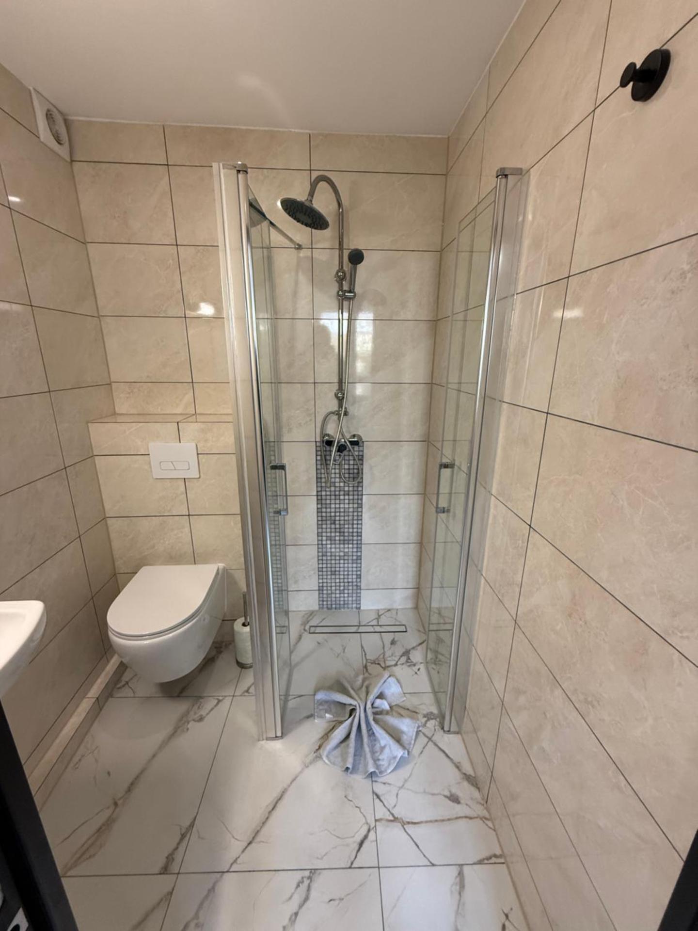 CHARMANTE STUDIO PROCHE PARIs