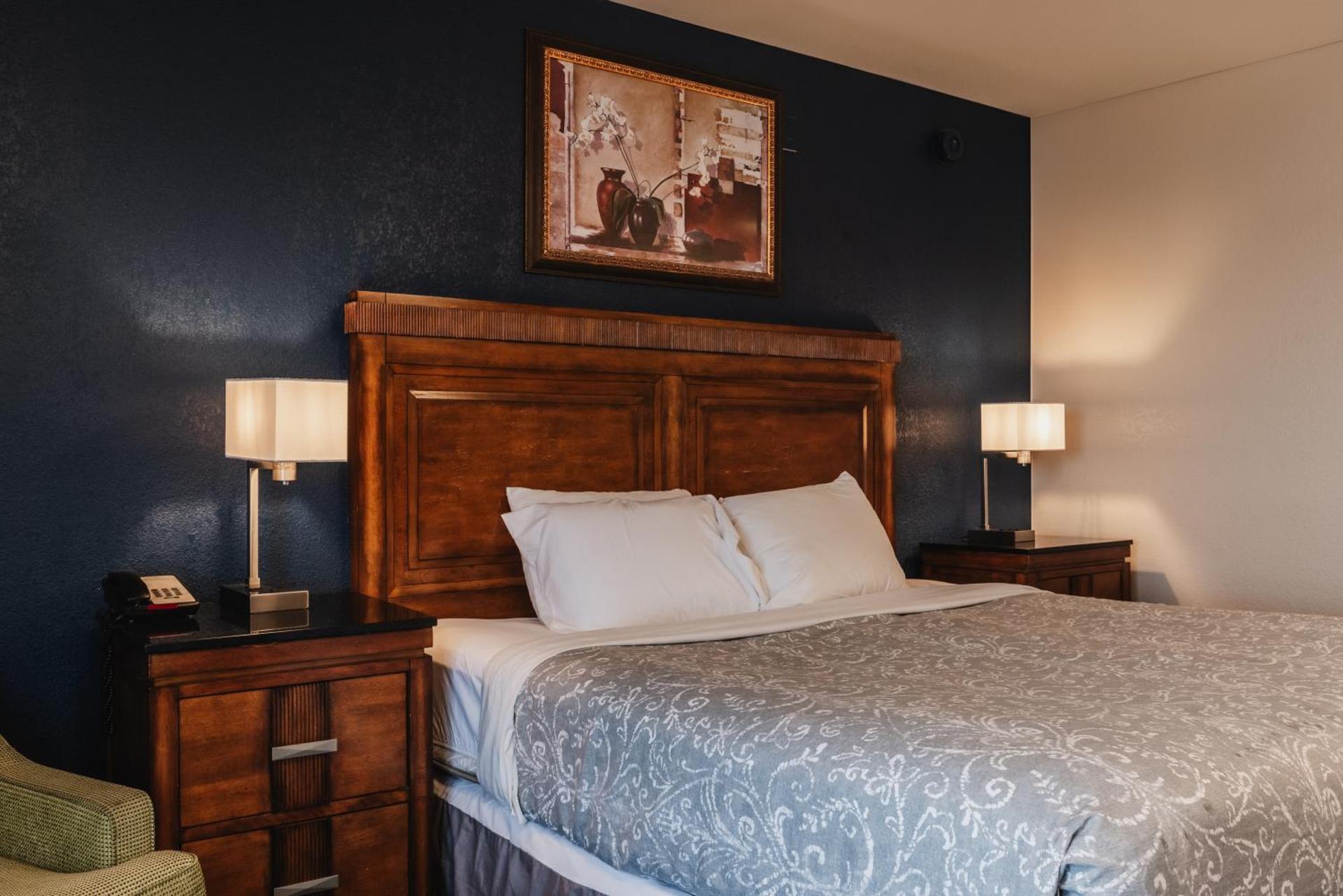 King Room with Balcony