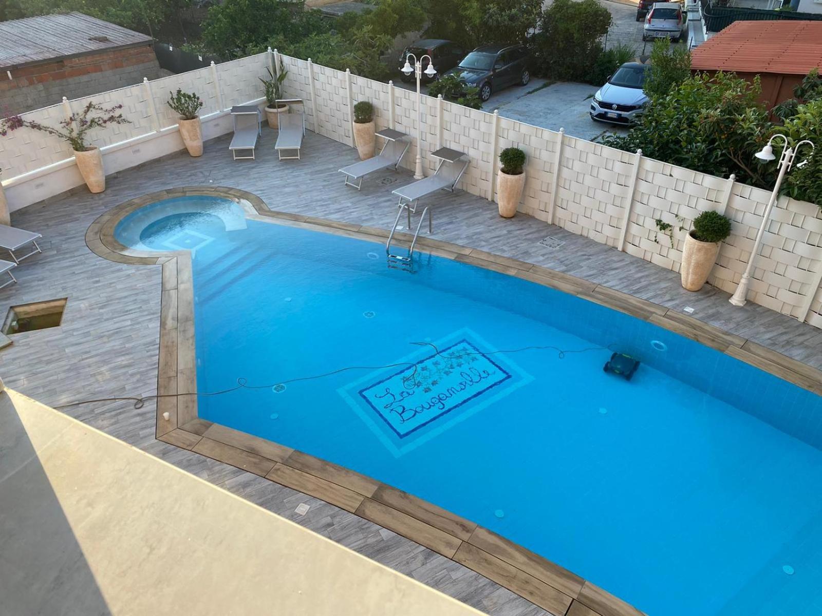 Two-Bedroom Apartment with Terrace