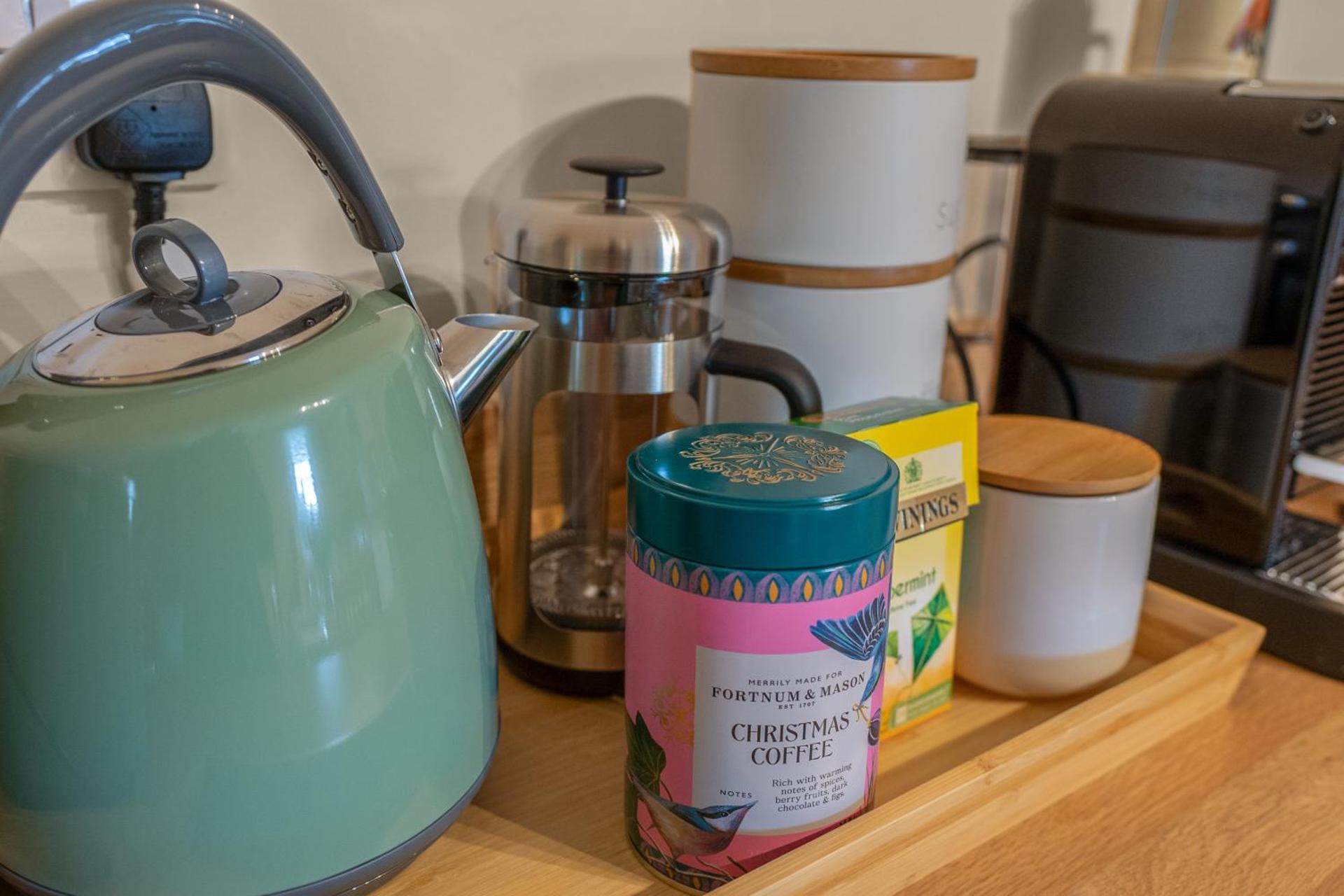 Coffee/tea facilities