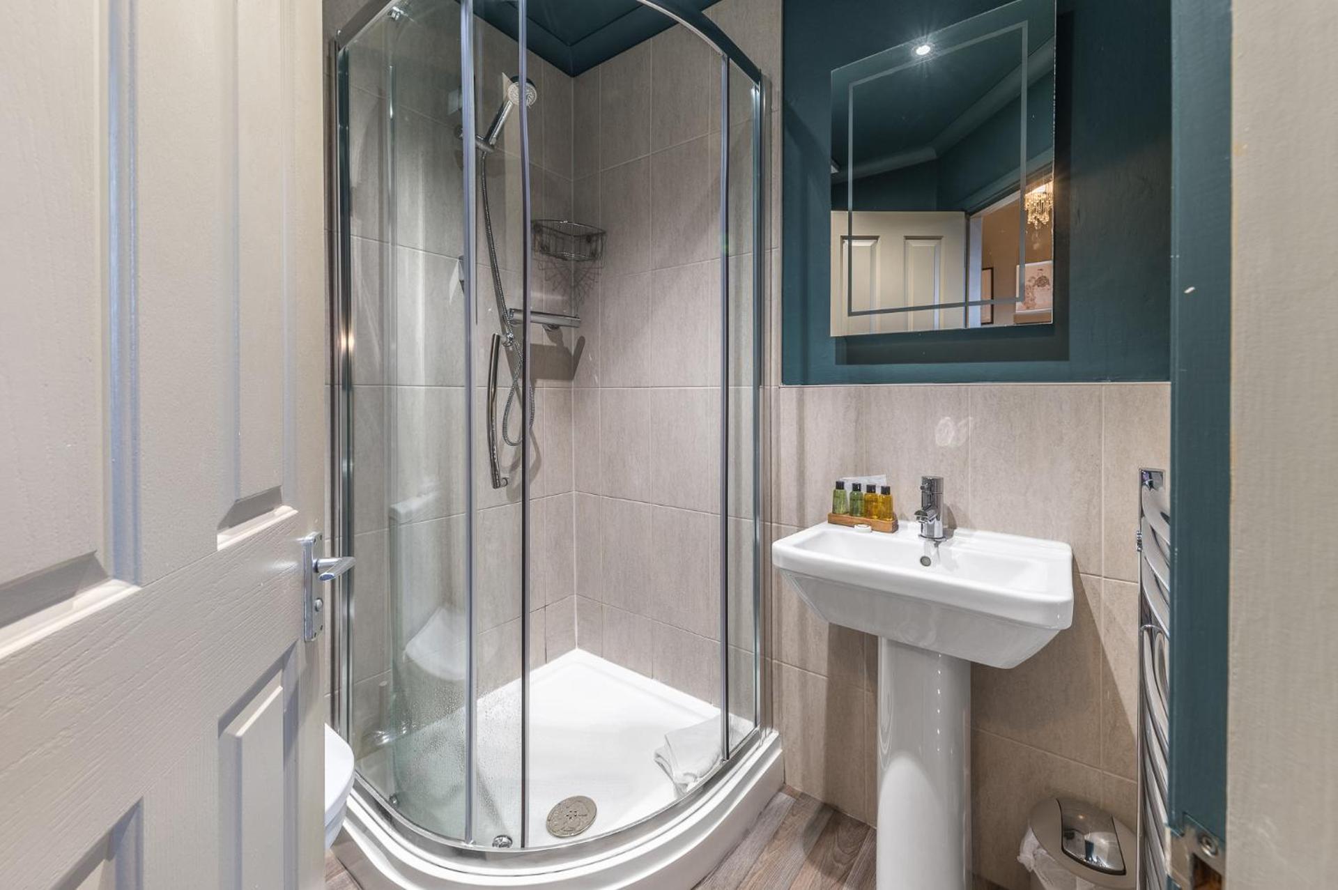 1869 - Room Only Boutique Townhouse