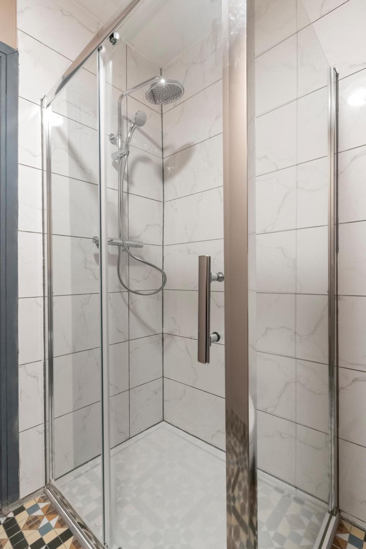 Modern Moseley Studio - 3