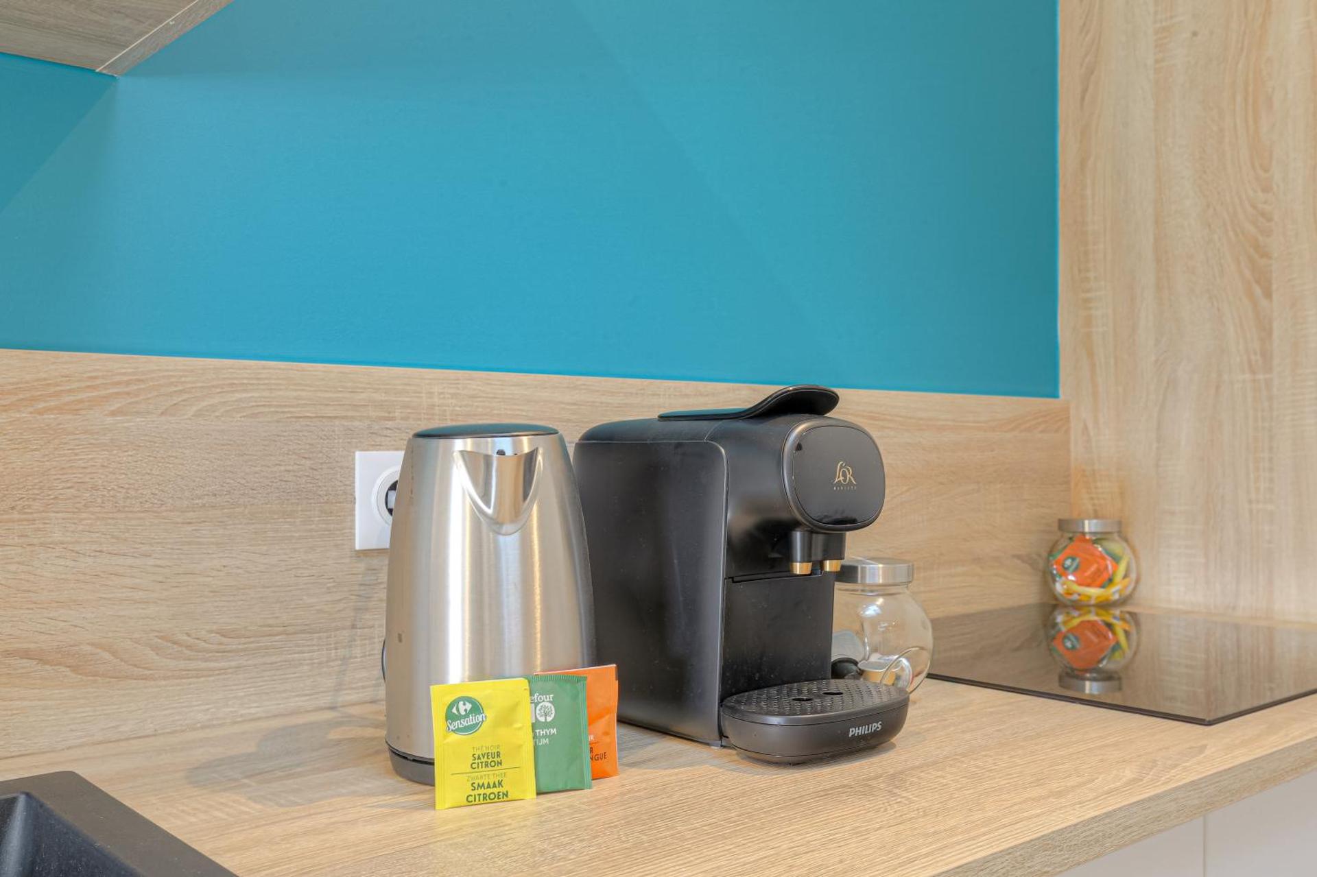 Coffee/tea facilities