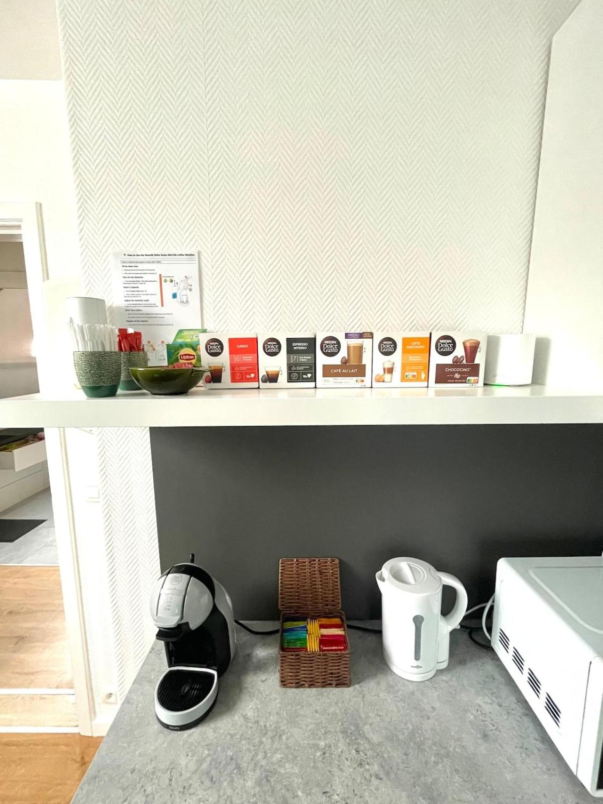 Coffee/tea facilities