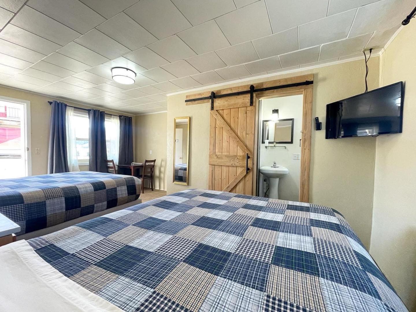 Mount Carmel Motel & RV Near Zion NP Bryce Room