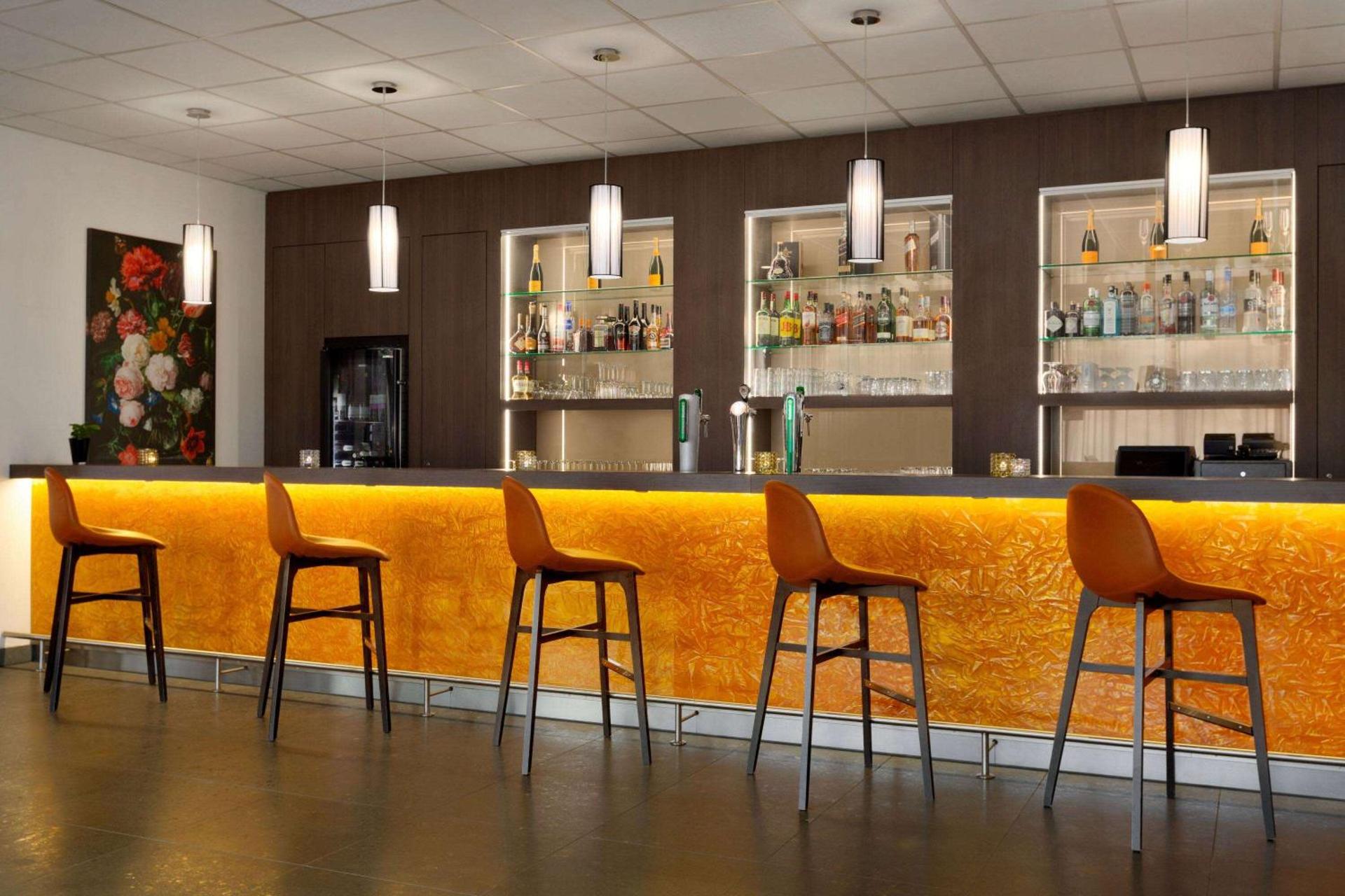 Lounge or bar