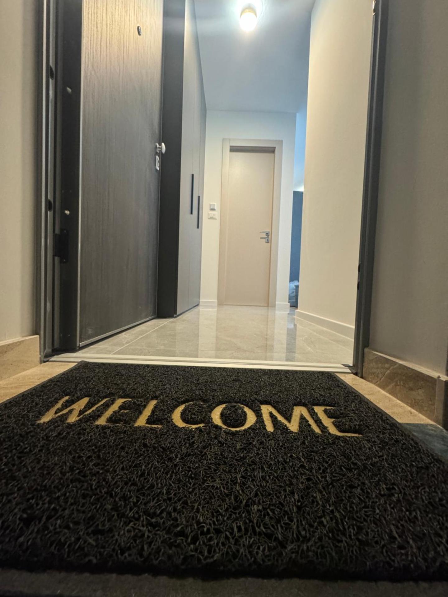 ABYSS new apartment near the best beach with private garage