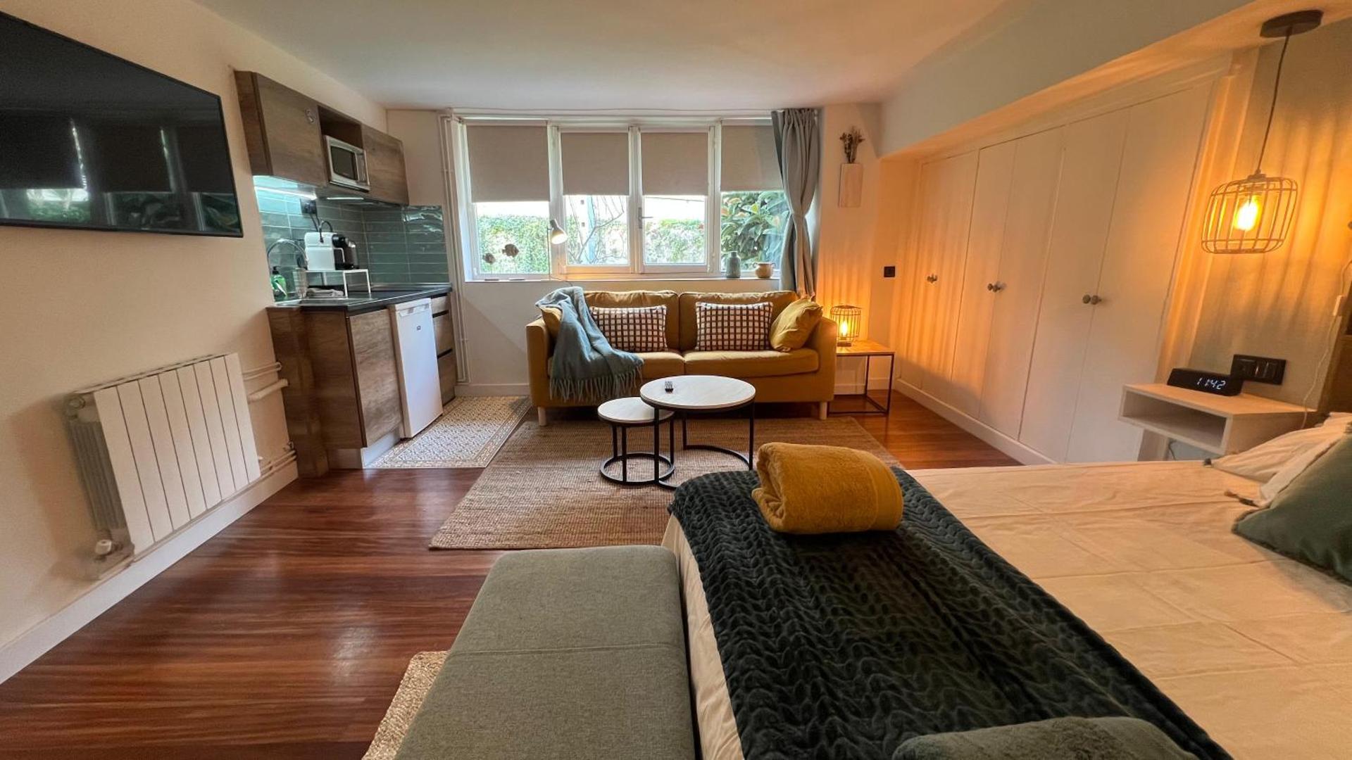 Photo of the whole room