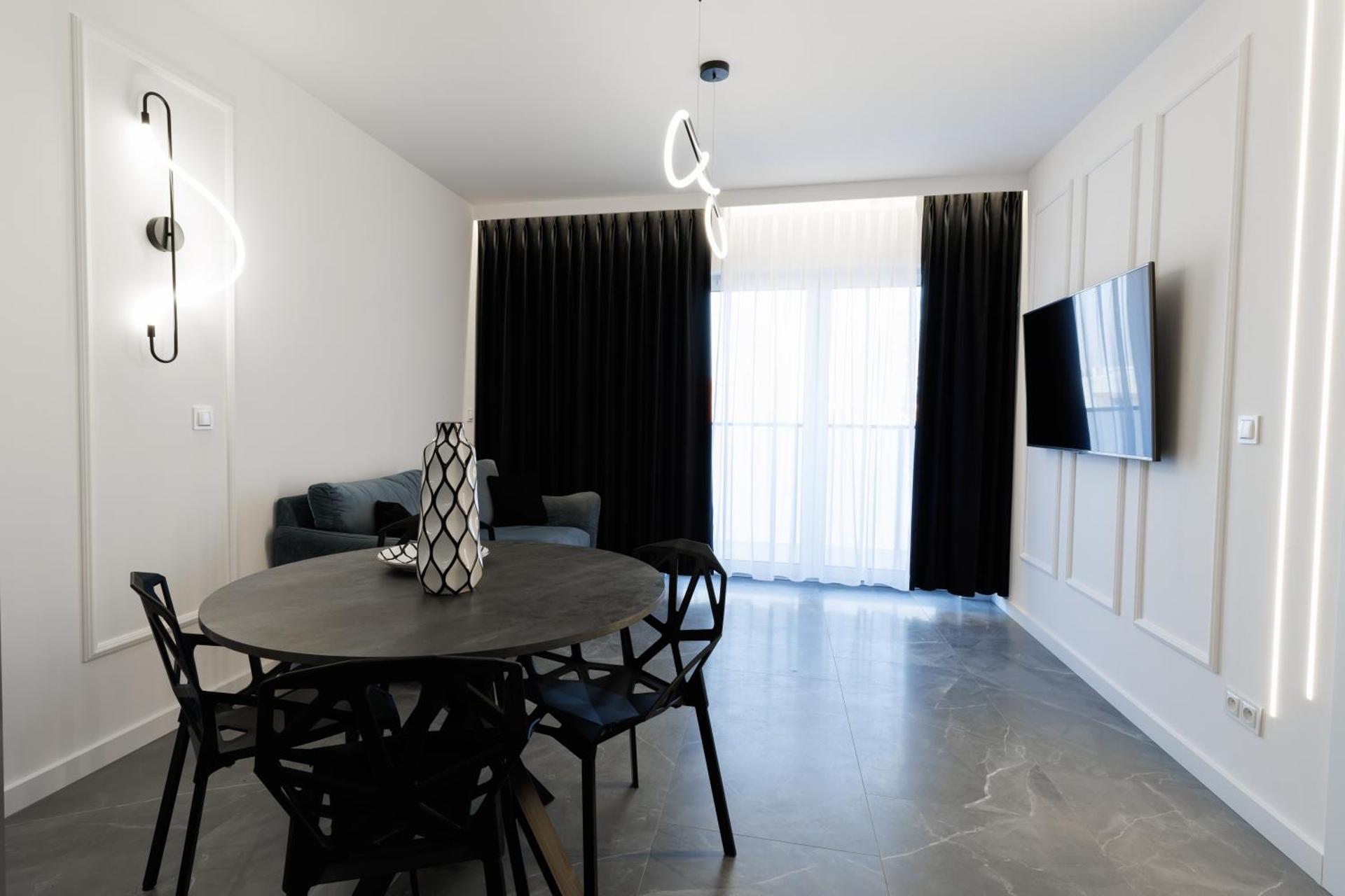 In&cognito Apartments Głogów with Parking and WiFi