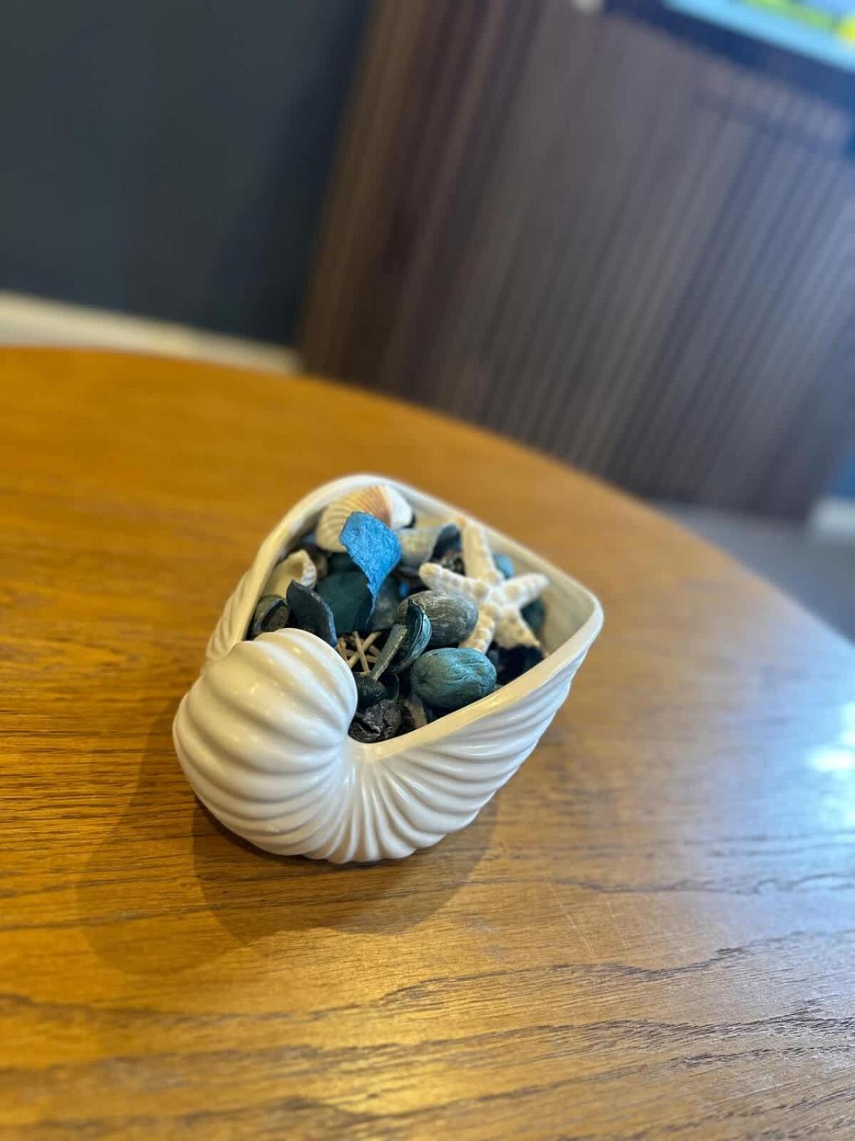 Stunning 2 Bedroom Beach Apartment With Garden