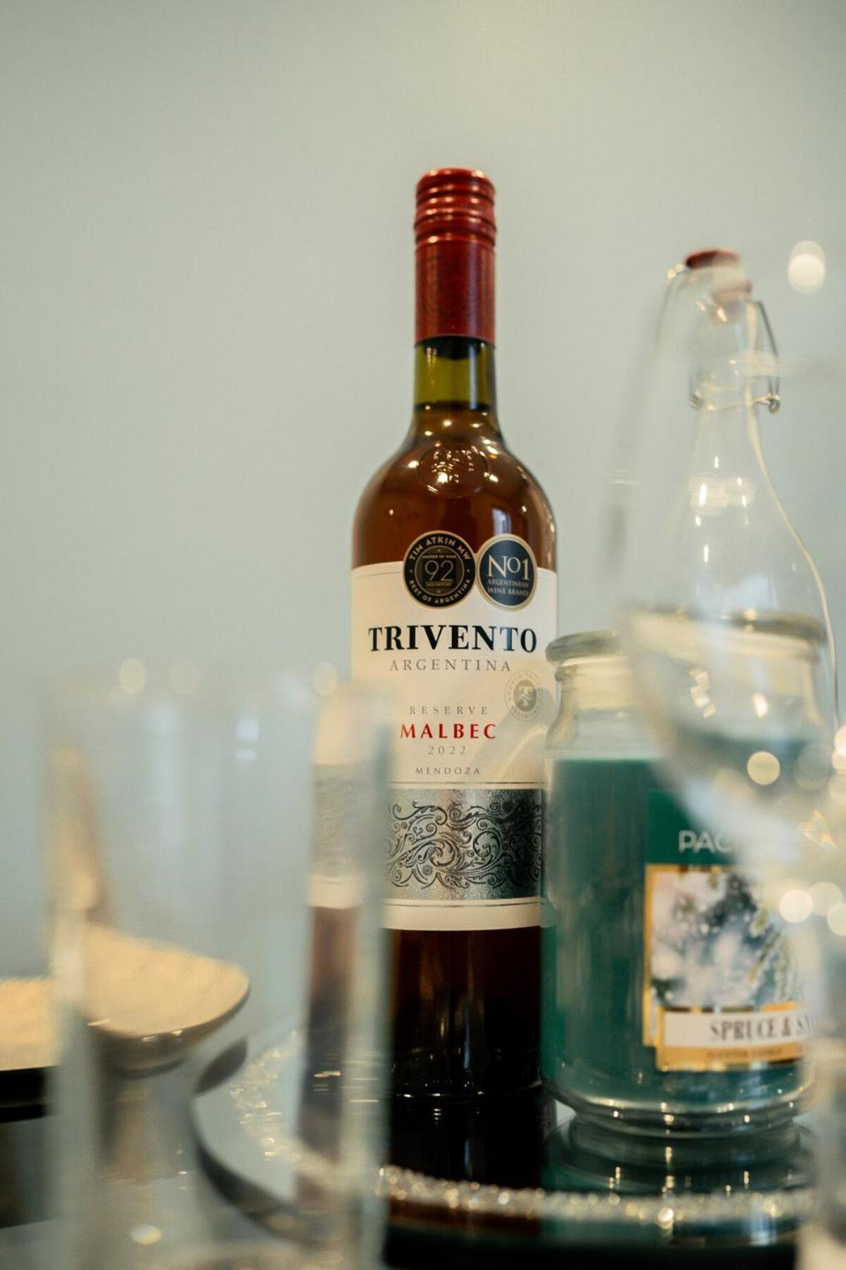 Modern 5 Bedroom Terraced Luxurious House