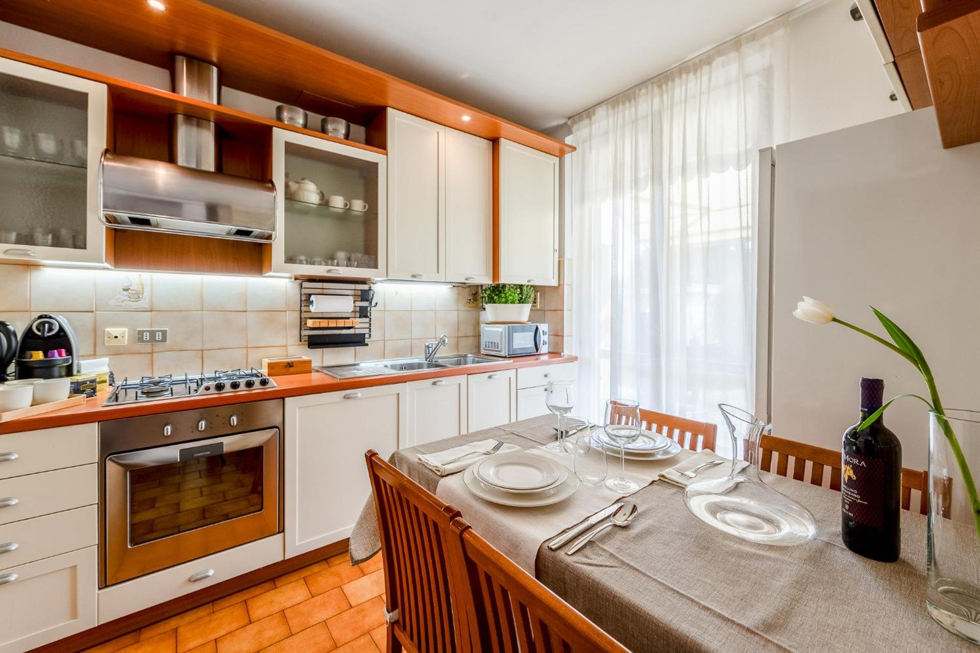 Kitchen or kitchenette