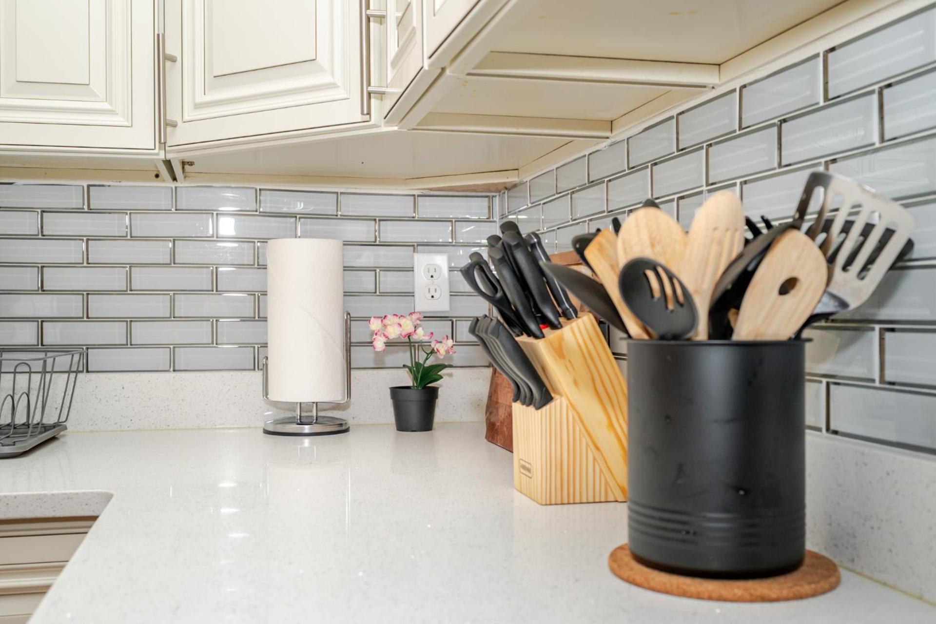 41 - 3BR Quincy - Lovely Townhouse near Adams