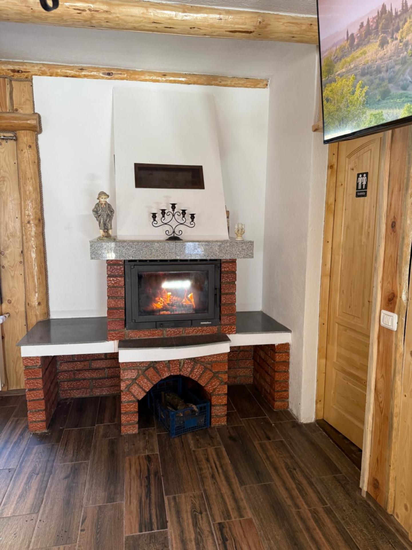 Cabana Trei Brăduți