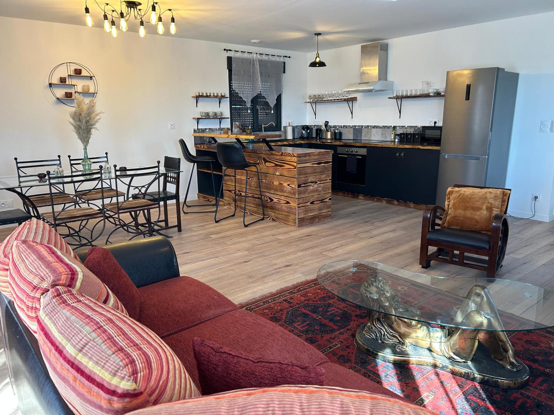 Agréable MAISON familiale - Terrasse - 4 Chambres - 2 SDB - Limoges