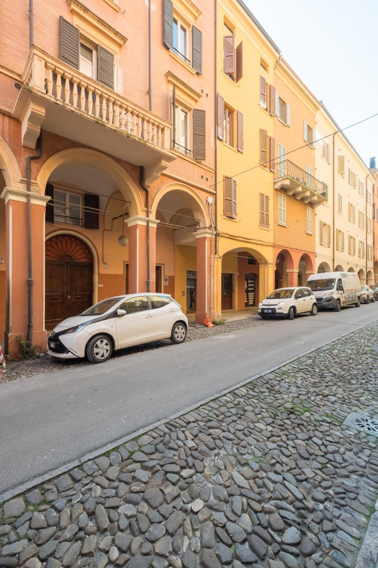 Molinari House Perla - Suite moderna in centro Modena - Free ZTL