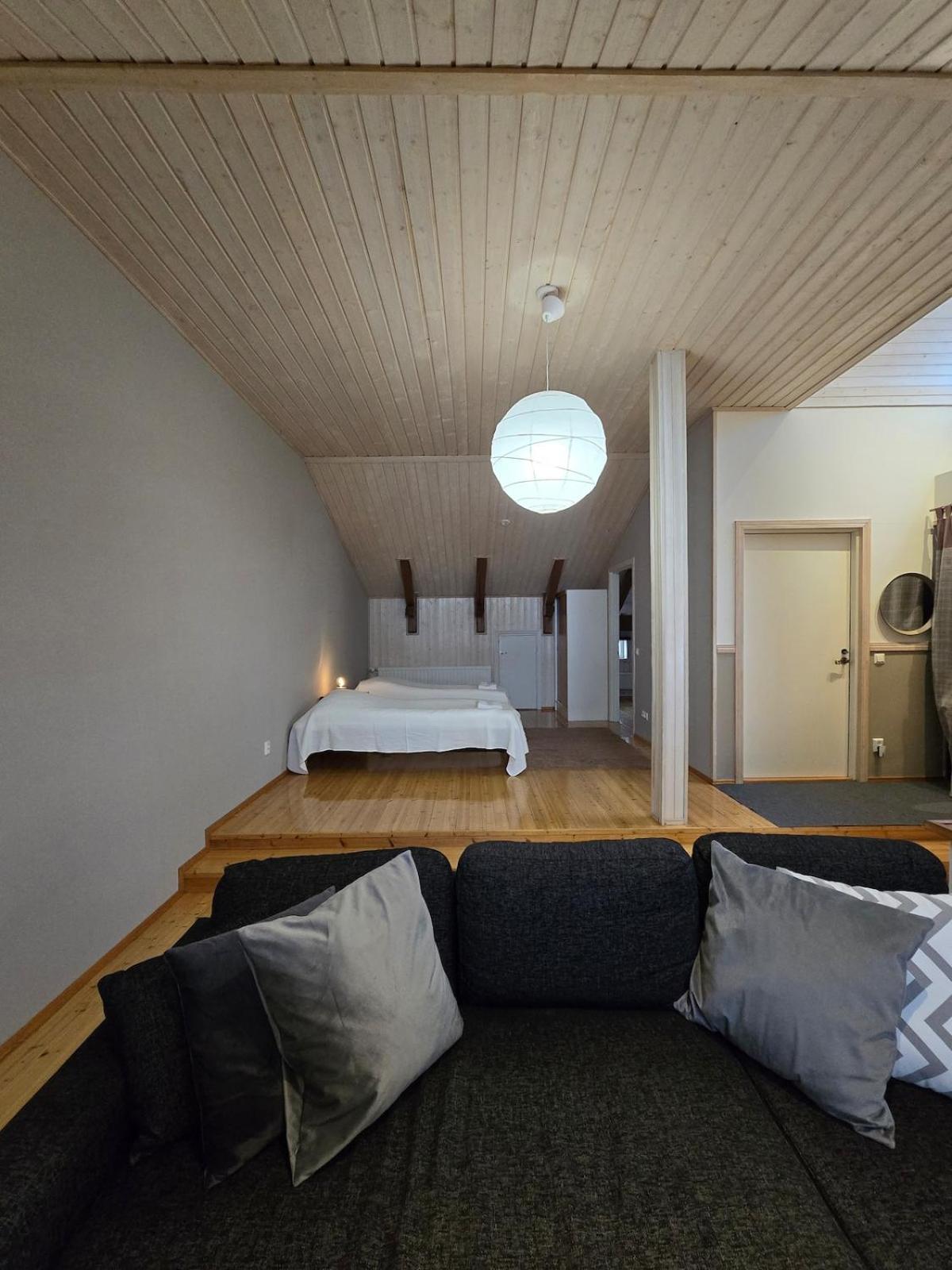 Idyllinen kaksio Neristanissa