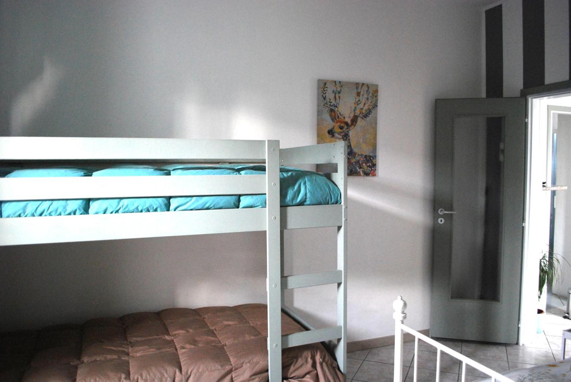bunk bed