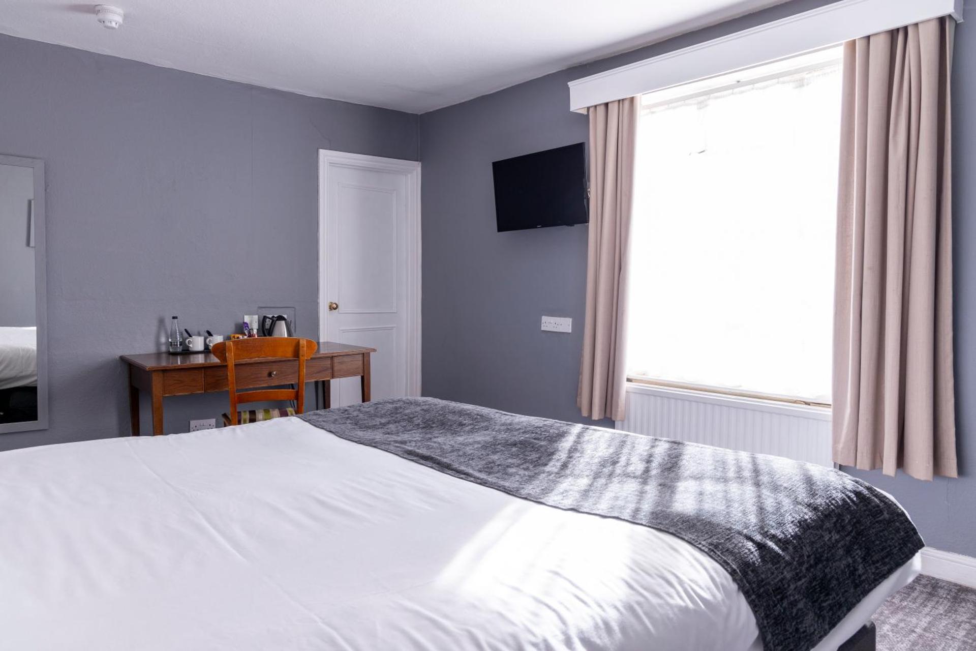 Cromwell Lodge Hotel by Greene King Inns